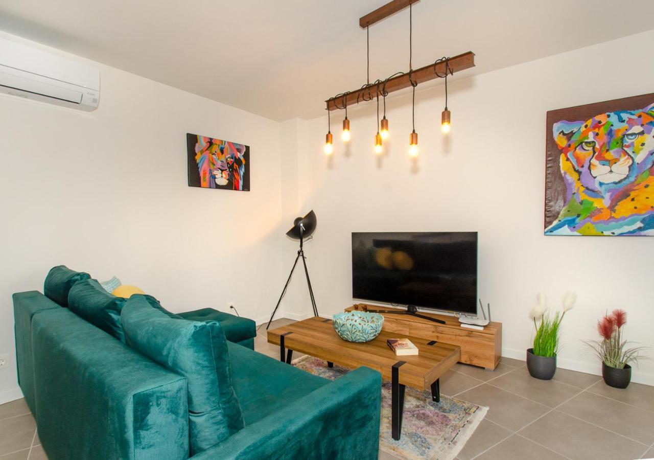 Apartamento Victoria Playa III Con Una Gran Terraza เดเนีย ภายนอก รูปภาพ